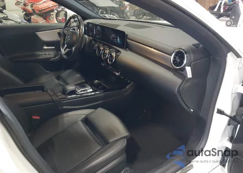 2020 Mercedes-Benz Cla 250 4Matic z USA, uszkodzony, nr VIN WDD5J4HB3LN078303